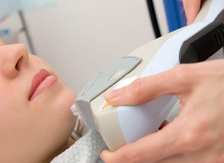 لیزر دایود درمانگاه پاک