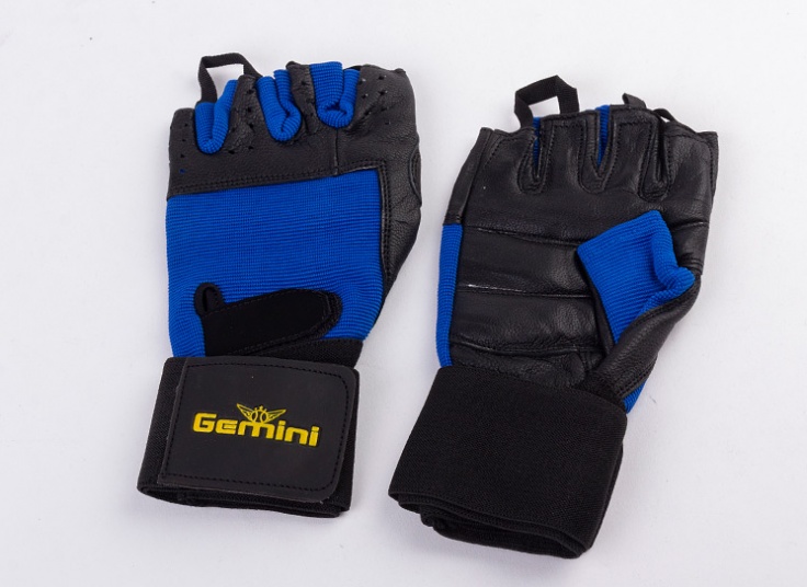 دستکش ورزشی