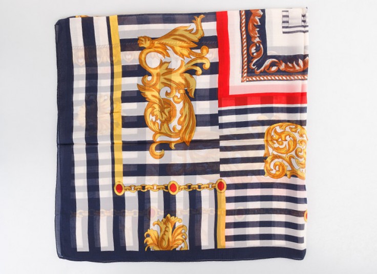 روسری حریر Fendi