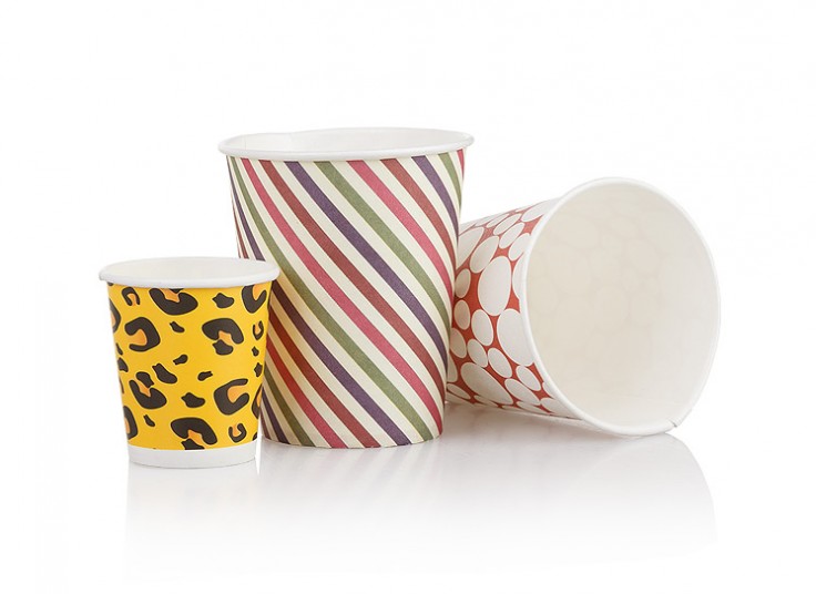 پکیج لیوان و شات طرحدار کاغذی