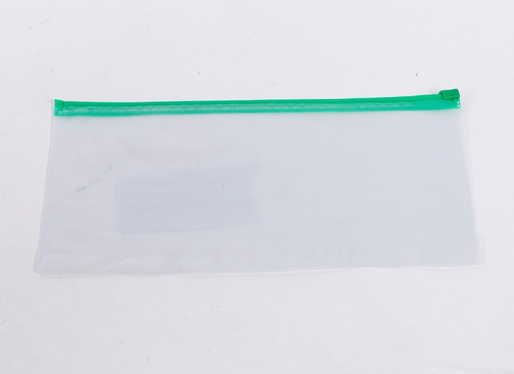 کاور پلاستیکی زیپ دار