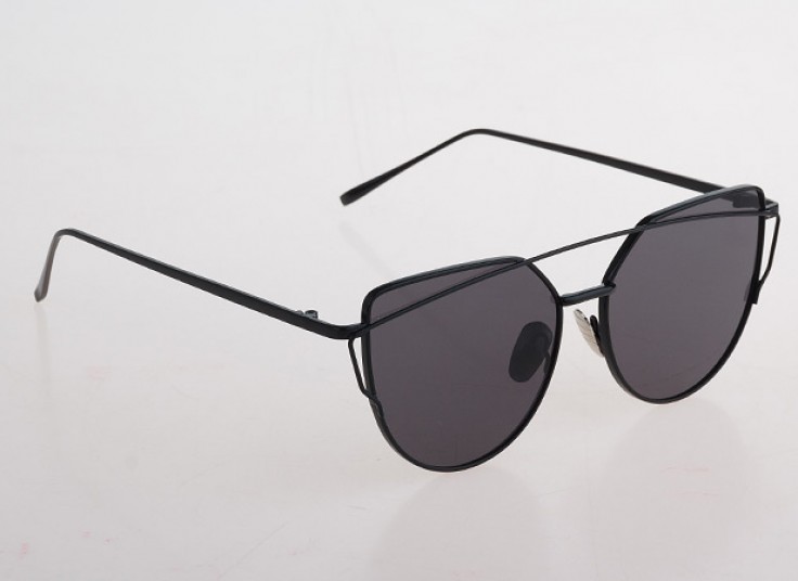 عینک آفتابی طرح Dior