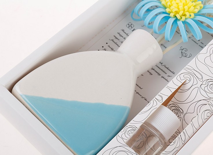 خوشبو کننده هوا گلدانی