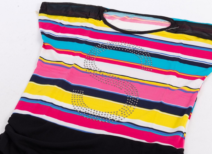 تیشرت زنانه راه‌ راه