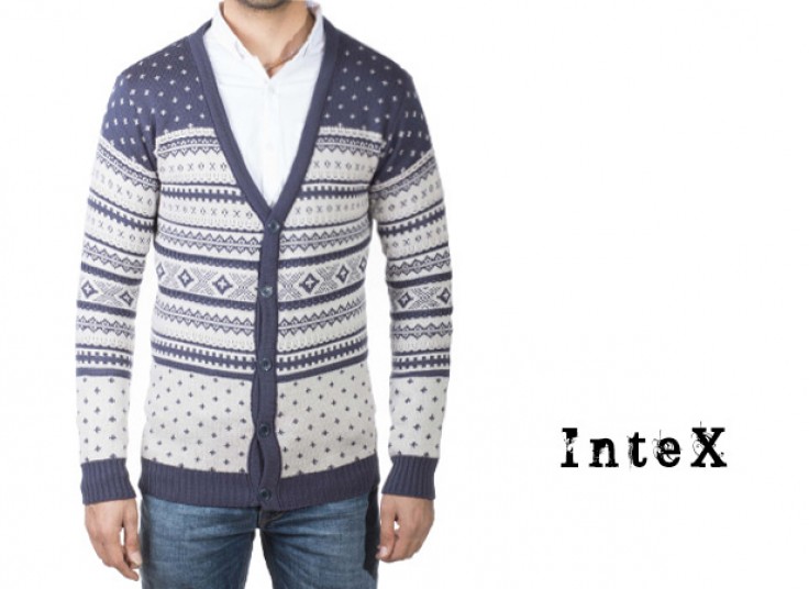 ژاکت طرح گلیم Intex