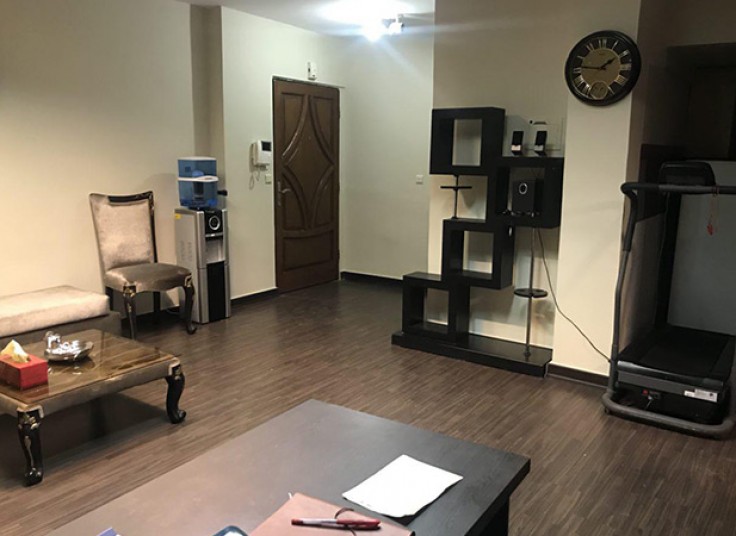 لاغری با دستگاه RF در مرکز پوست مو لاغری سیب