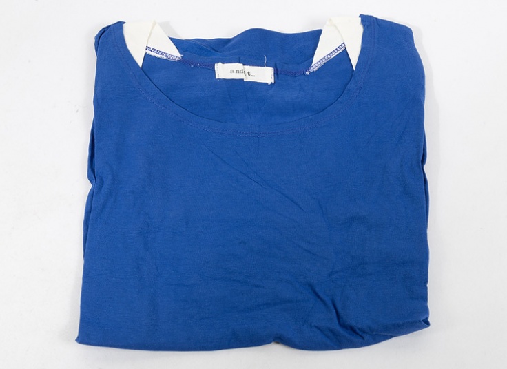 تیشرت زنانه LARU