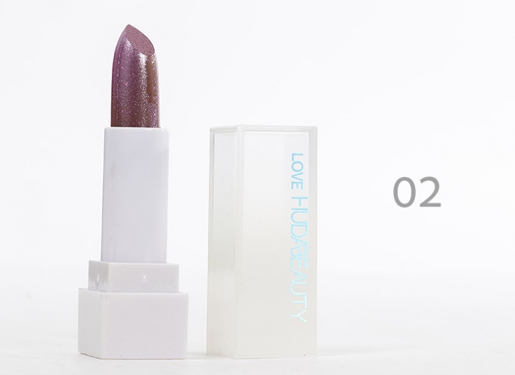 رژ لب شاین طرح Huda Beauty