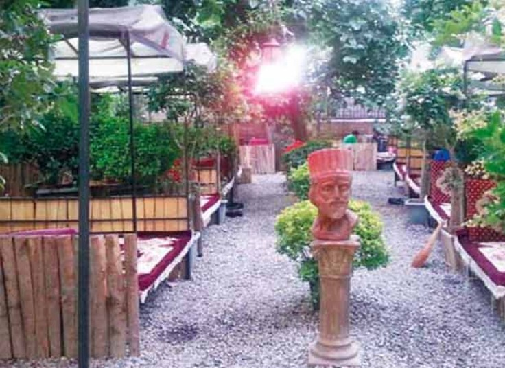 باغ خانوادگی ایلیا فرحزاد