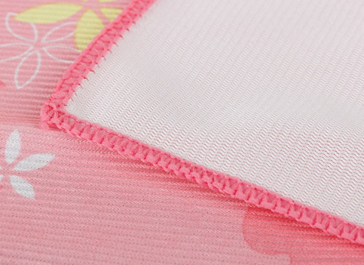 دستمال طرحدار Magic