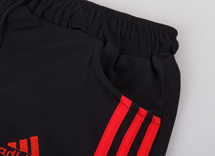 حلقه ای و شلوارک تیم های باشگاهی