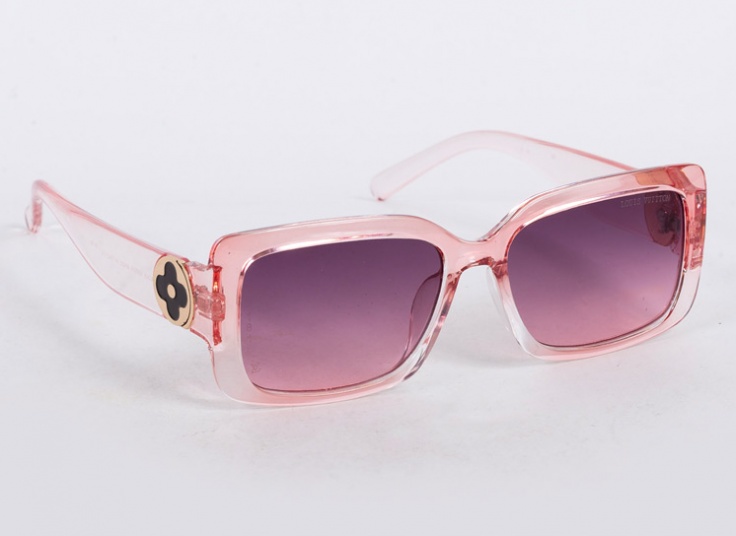 عینک آفتابی زنانه LouisVuitton مدل 1821