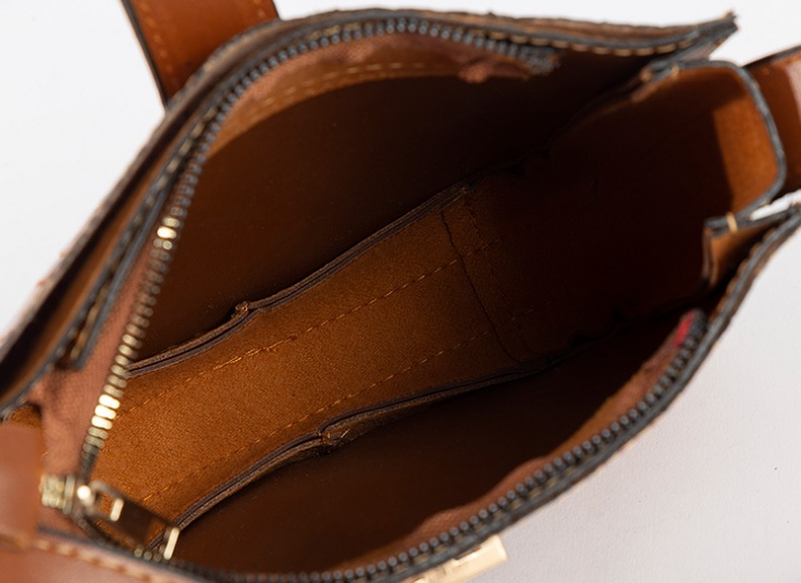 کیف دوشی زنانه