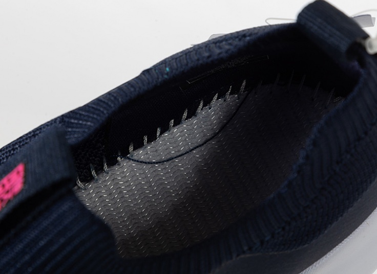 کتانی جورابی زنانه Skechers