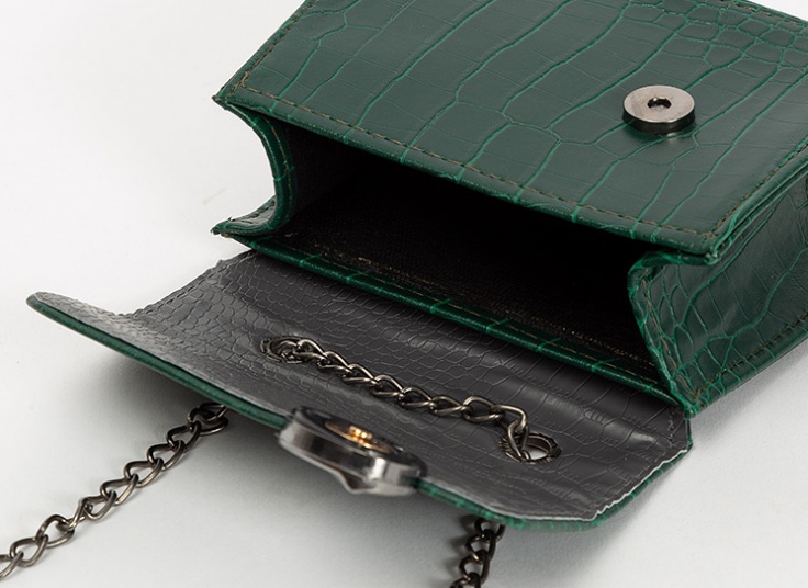 کیف پاسپورتی زنانه