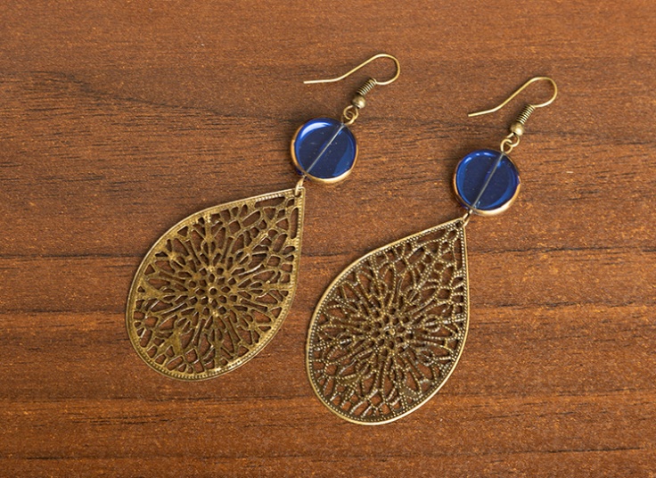 گوشواره برنزی