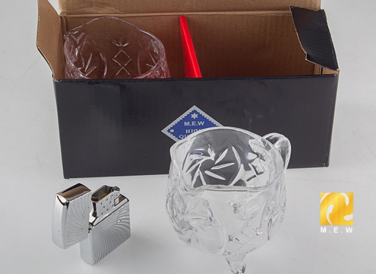 سس خوری بلور پایه دار MEW