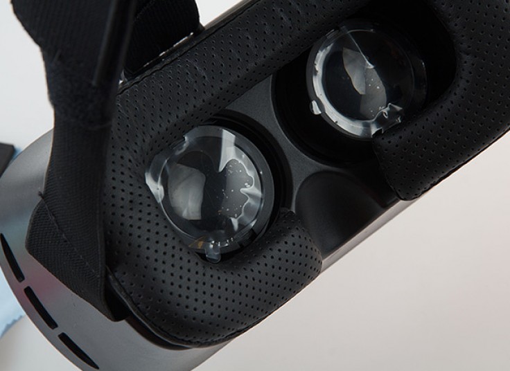 هدست واقعیت مجازی WK