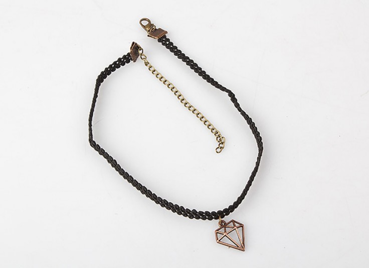 گردنبند آویزدار