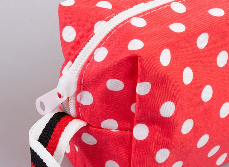 کیف لوازم آرایش Drawback