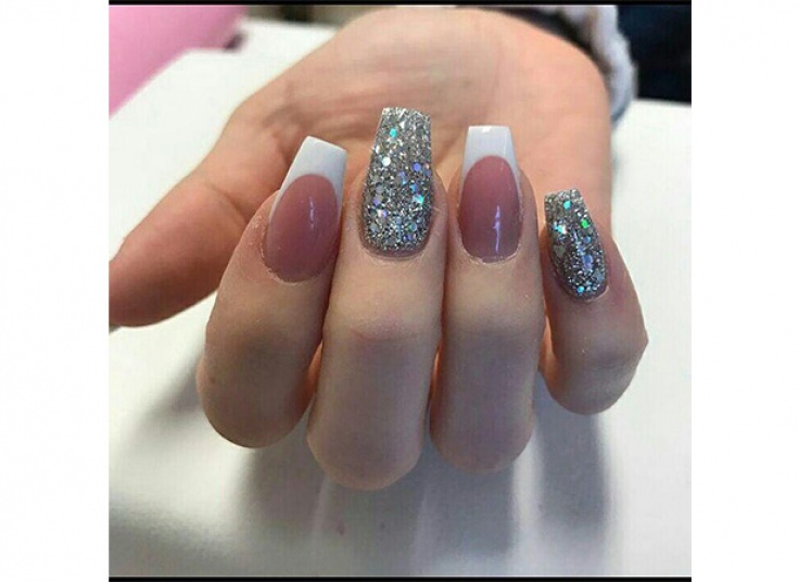 خدمات ناخن گلچهره