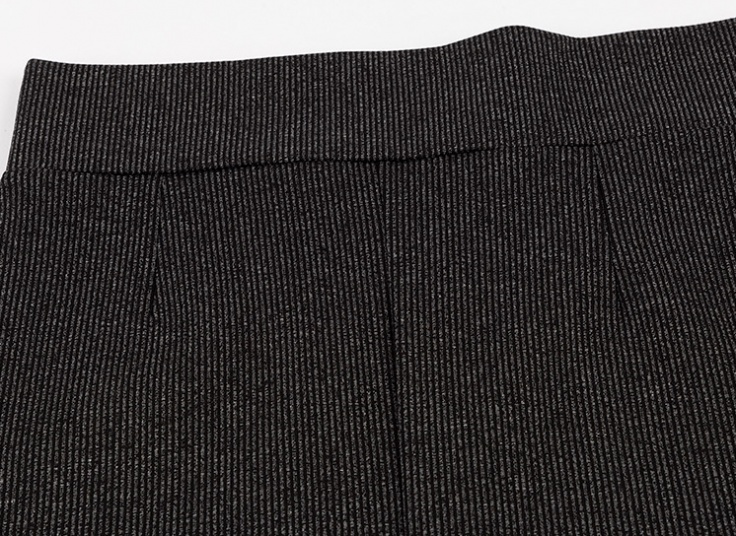 دامن کوتاه زنانه