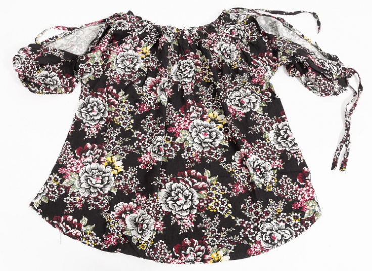 بلوز زنانه سرشانه باز