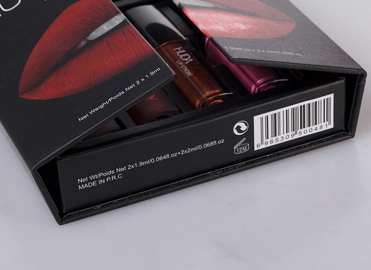 پکیج آرایشی Huda Beauty