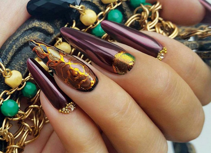 خدمات ناخن سالن زهره