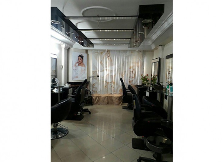 سالن زیبایی پرند