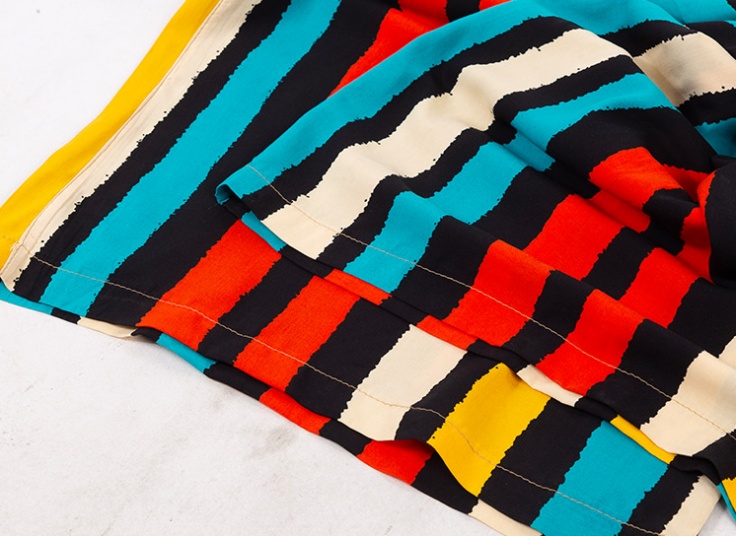 شلوار زنانه پشت کش دار