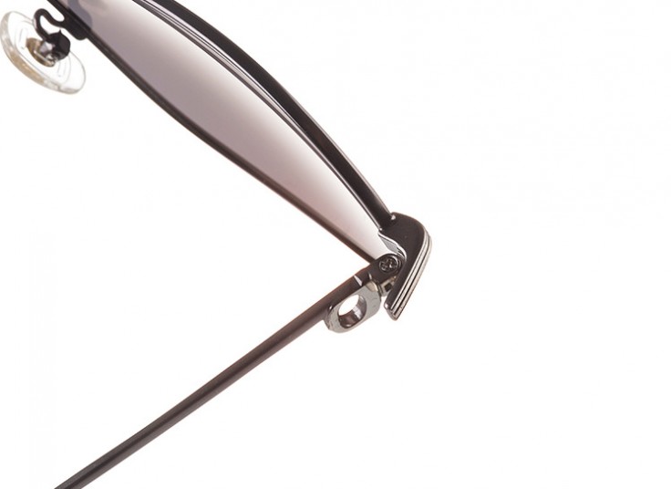 عینک آفتابی پلورایز Lacoste