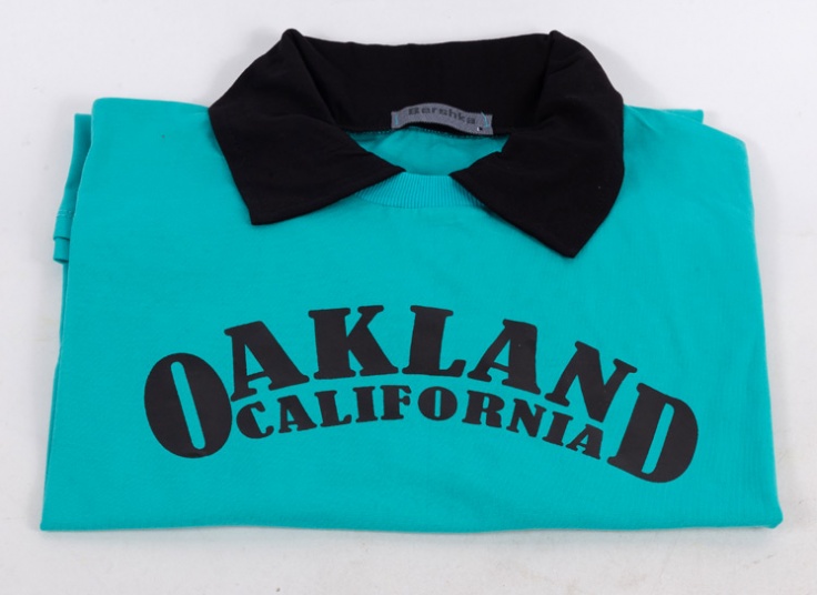 تیشرت مردانه یقه دار طرح Bershka