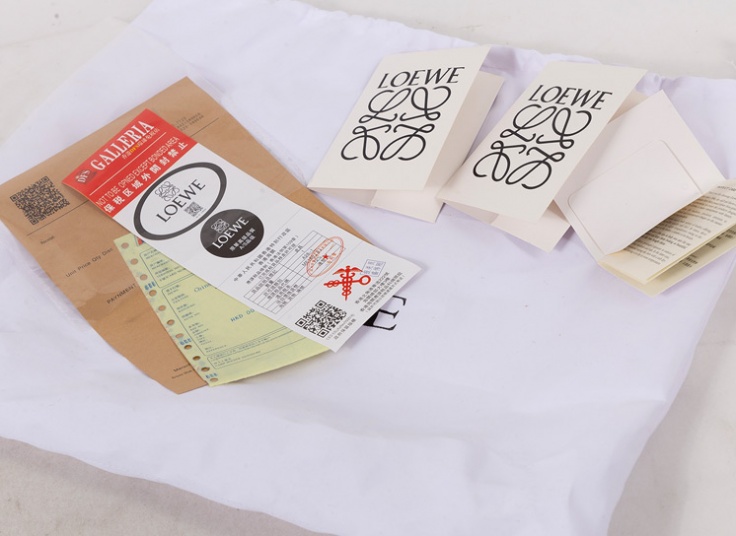 کیف زنانه LOEWE