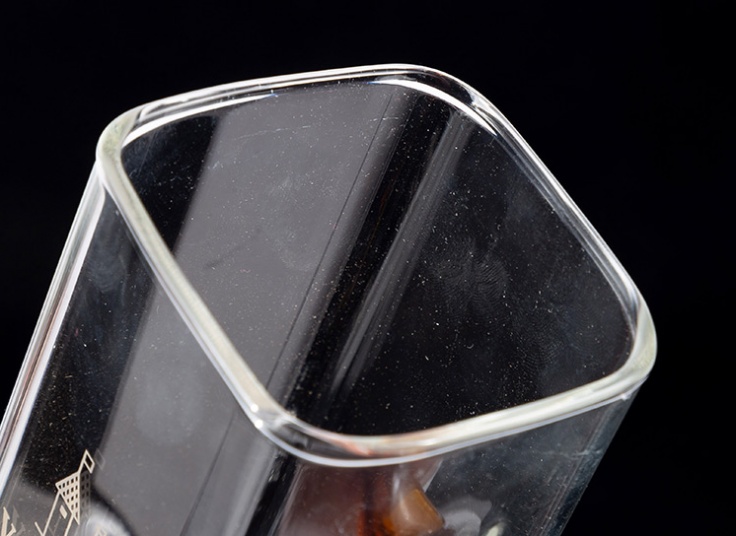 لیوان پیرکس دسته دار مربعی