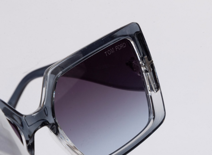 عینک زنانه TOM FORD مدل 1820