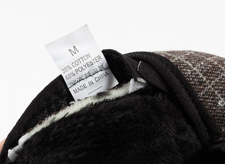 کلاه کپ دکمه دار