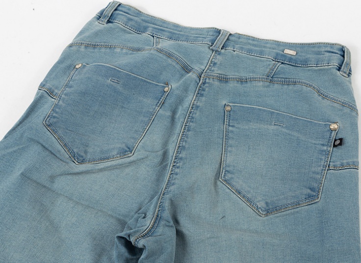 شلوار جین زنانه Breal