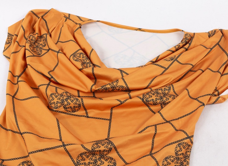 تاپ یقه شل فلامنت