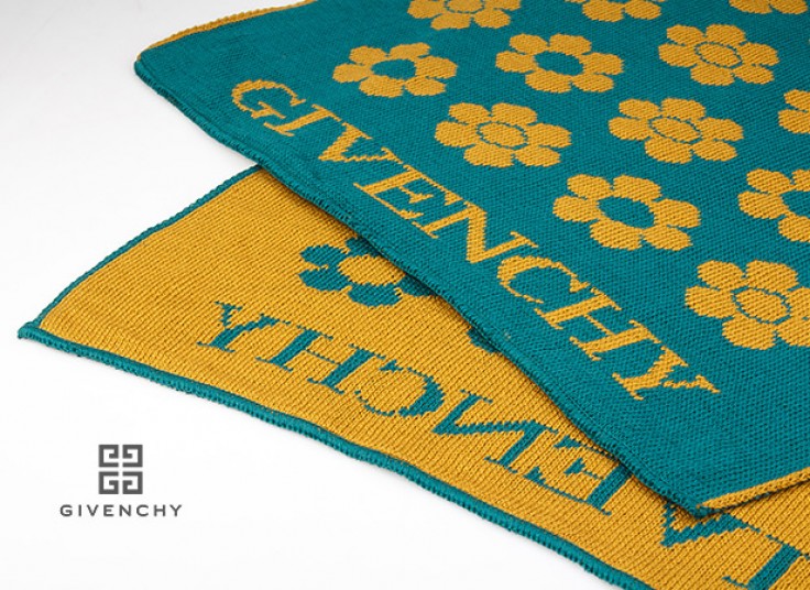 شال بافت GIVENCHY