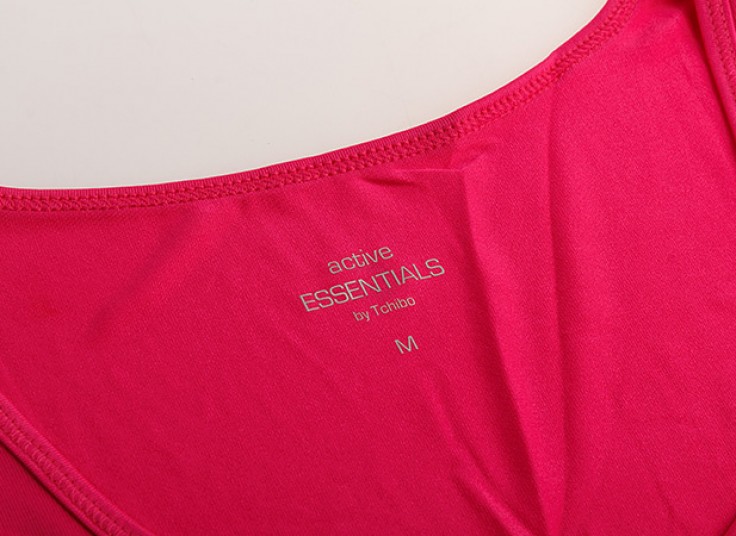 تاپ ورزشی زنانه Essentials