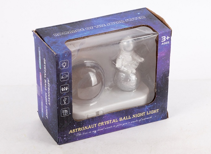 چراغ خواب شارژی فضانورد و گوی