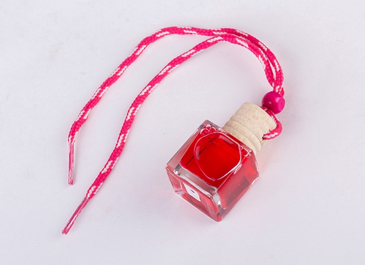 خوشبو کننده آویز خودرو