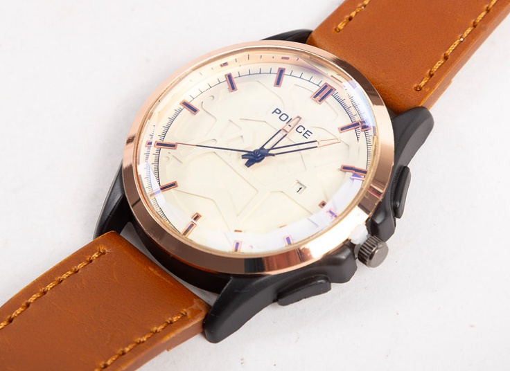 ساعت مچی مردانه طرح Police