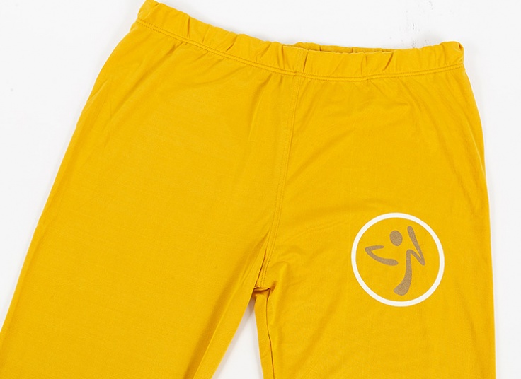 تاپ و شلوار طرح ZUMBA