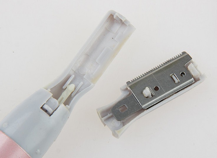 موزن و خط زن Facial Care