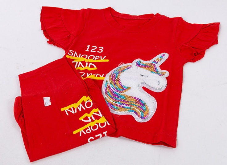 ست بلوز شلوارک دخترانه تکه‌دوزی