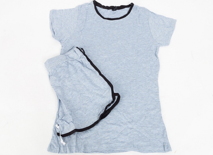 تیشرت و شورتک زنانه HRZONE