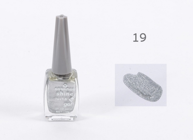 لاک ناخن essense