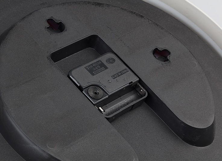 ساعت دیواری QUARTZ